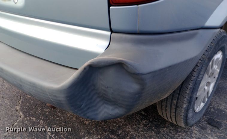 image for item DW0942 2006 Dodge Caravan van