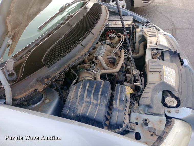 image for item DW0942 2006 Dodge Caravan van