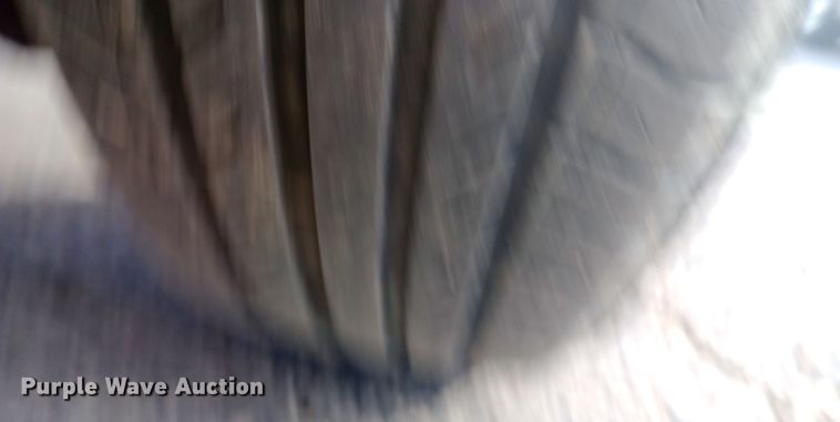 image for item DW0942 2006 Dodge Caravan van