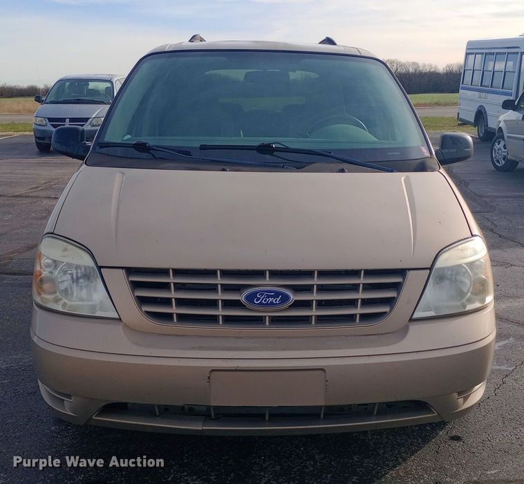 image for item DW0943 2007 Ford Freestar SE van