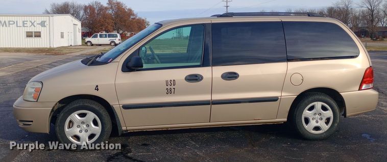 image for item DW0943 2007 Ford Freestar SE van