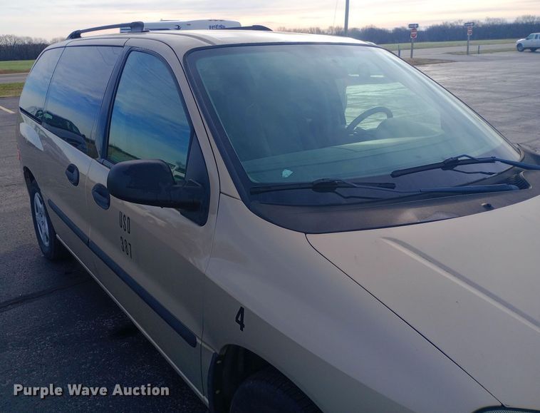 image for item DW0943 2007 Ford Freestar SE van