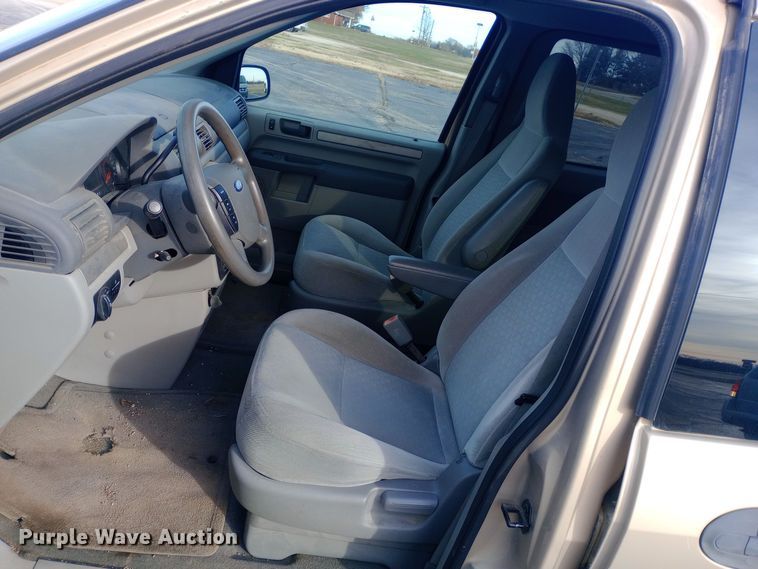 image for item DW0943 2007 Ford Freestar SE van