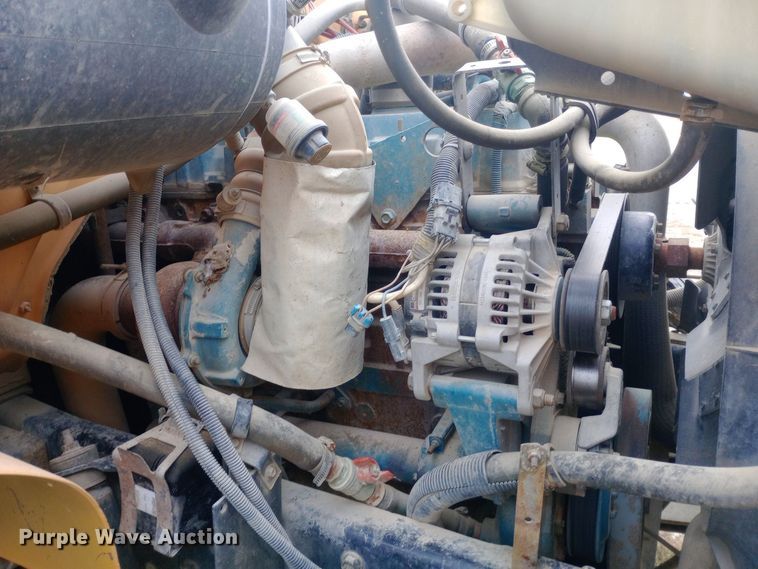 image for item DW0944 2003 International  3800 school bus