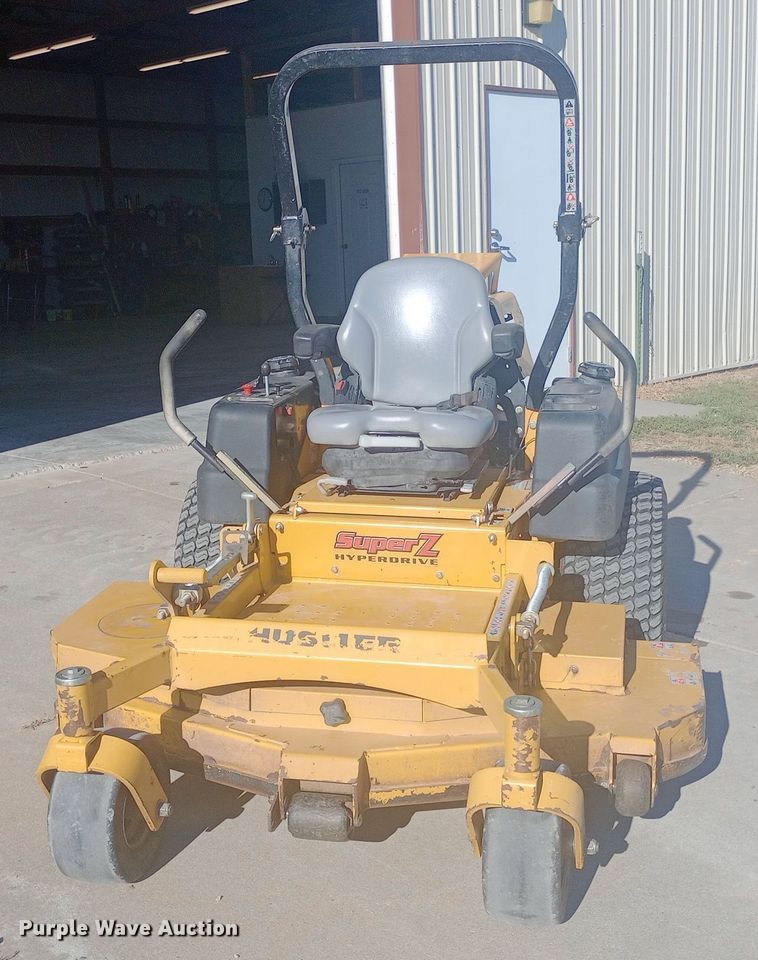image for item DW0996 2014 Hustler Super Z Hyperdrive ZTR lawn mower