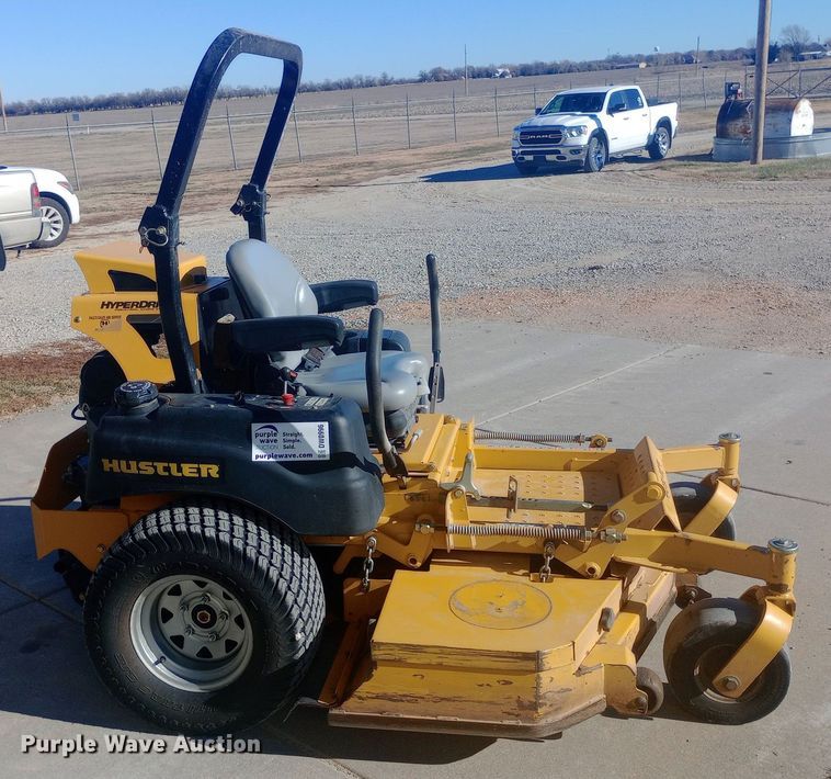 image for item DW0996 2014 Hustler Super Z Hyperdrive ZTR lawn mower