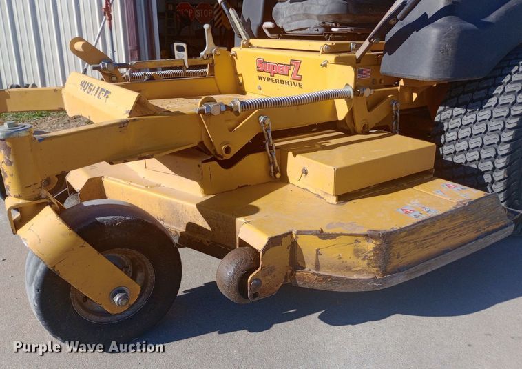 image for item DW0996 2014 Hustler Super Z Hyperdrive ZTR lawn mower
