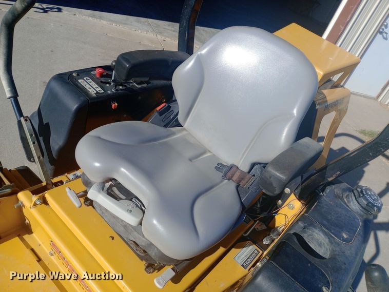 image for item DW0996 2014 Hustler Super Z Hyperdrive ZTR lawn mower