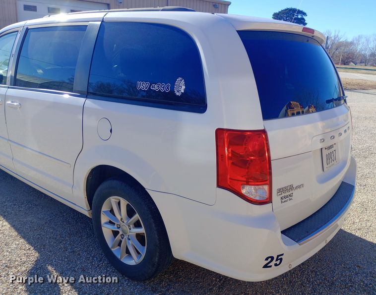 image for item DW0997 2014 Dodge Grand Caravan SXT van