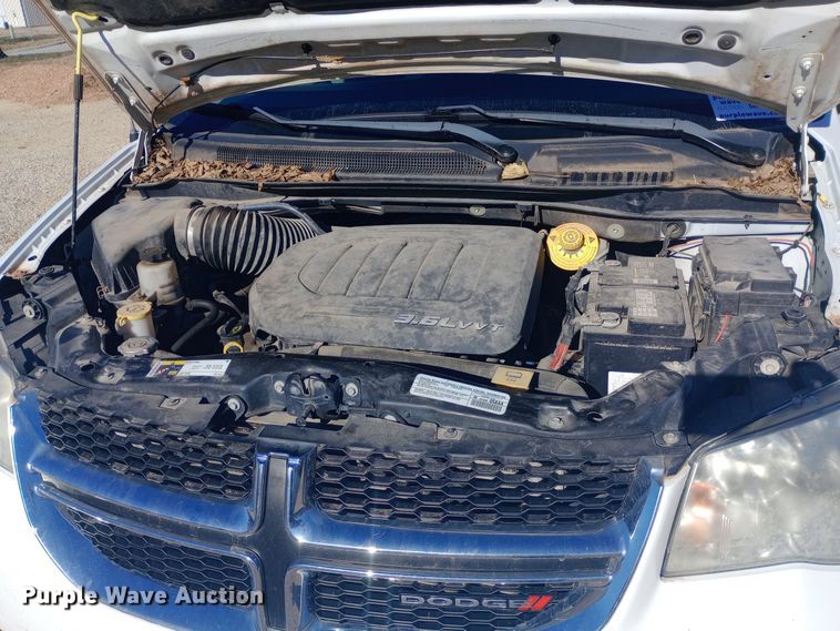 image for item DW0997 2014 Dodge Grand Caravan SXT van