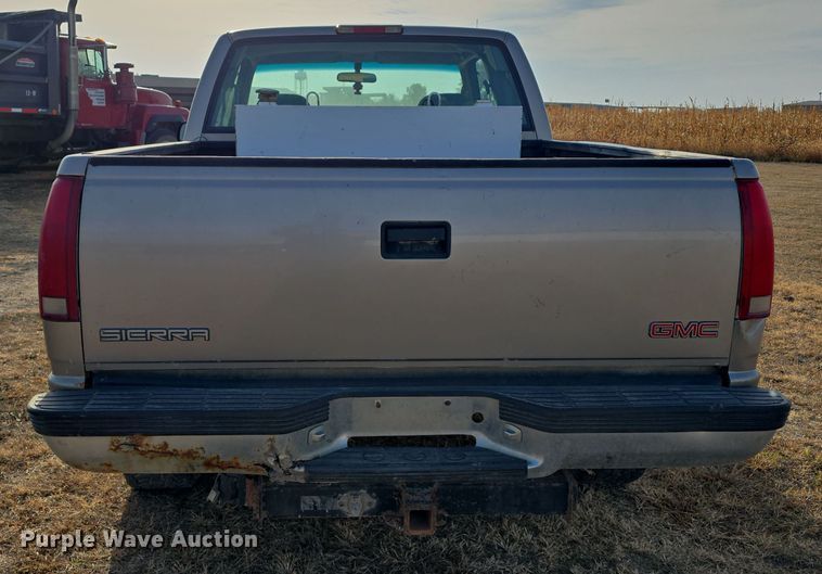 image for item DW3865 1998 GMC Sierra K1500 Ext. Cab pickup truck