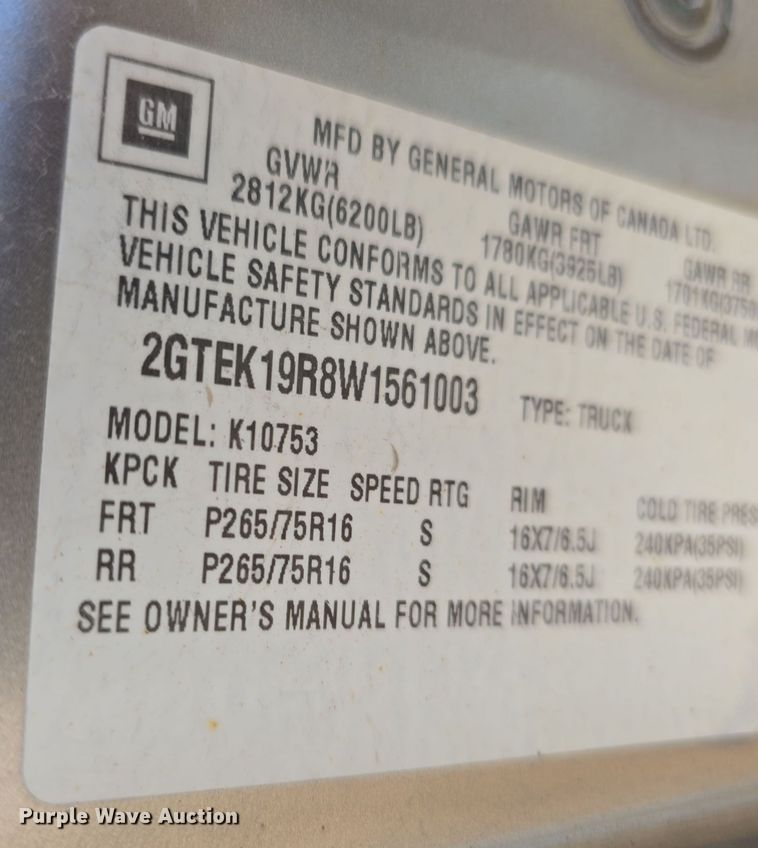 image for item DW3865 1998 GMC Sierra K1500 Ext. Cab pickup truck