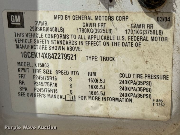 image for item DX0913 2004 Chevrolet Silverado 1500 pickup truck