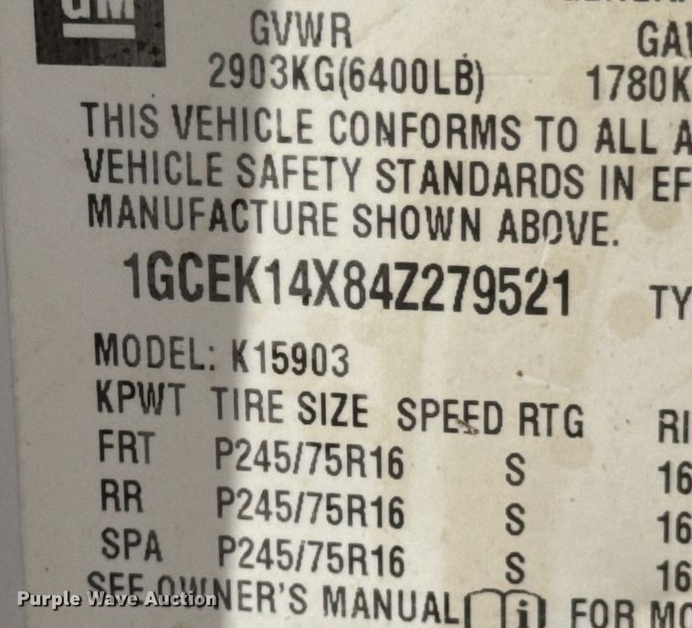 image for item DX0913 2004 Chevrolet Silverado 1500 pickup truck