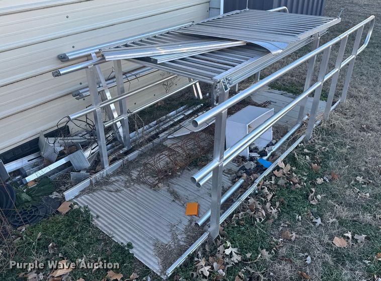 image for item DX3904 Building materials