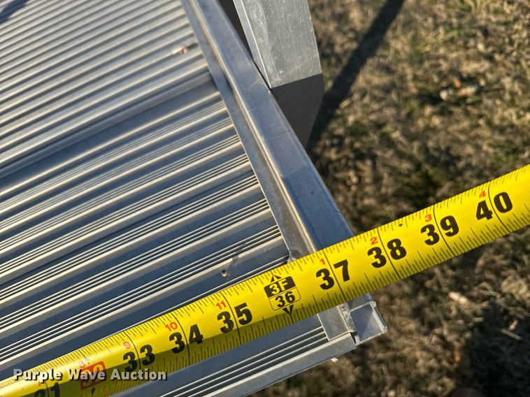 image for item DX3904 Building materials