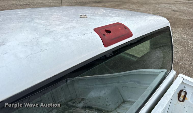 image for item EH7417 2003 Chevrolet S10 pickup truck