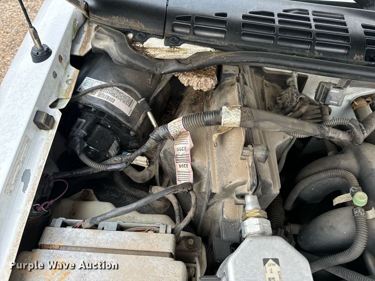 image for item EH7417 2003 Chevrolet S10 pickup truck