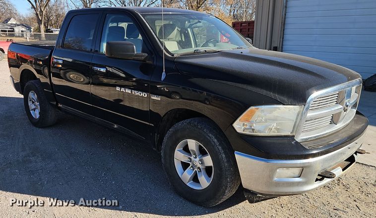 image for item EI8666 2012 Dodge Ram 1500 Crew Cab pickup truck