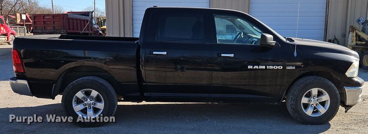 image for item EI8666 2012 Dodge Ram 1500 Crew Cab pickup truck