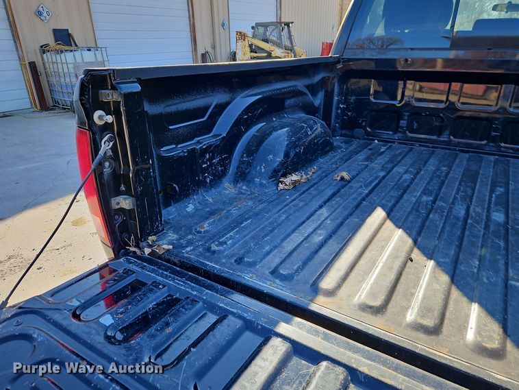 image for item EI8666 2012 Dodge Ram 1500 Crew Cab pickup truck