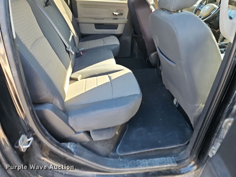 image for item EI8666 2012 Dodge Ram 1500 Crew Cab pickup truck