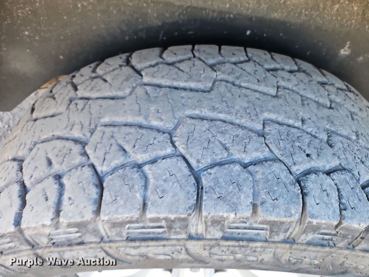 image for item EI8666 2012 Dodge Ram 1500 Crew Cab pickup truck