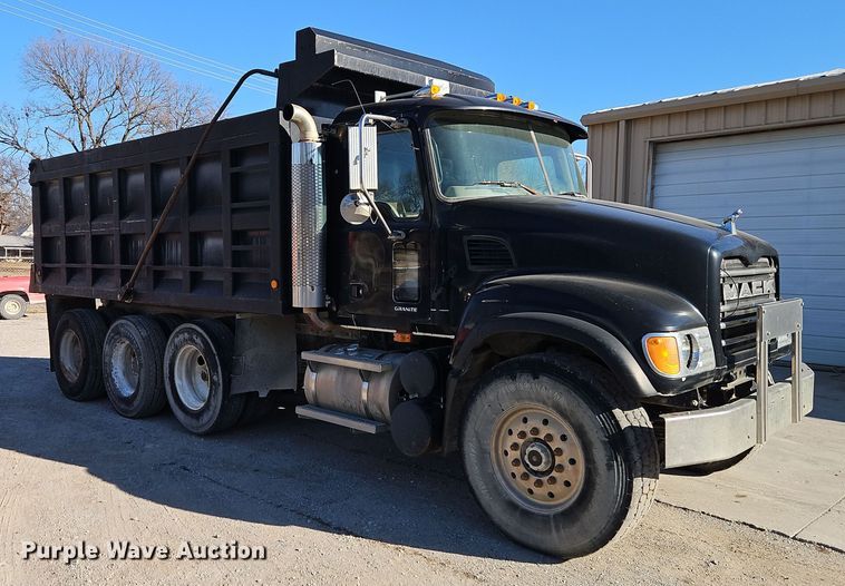 image for item EI8668 2004 Mack CV713 Granite dump truck