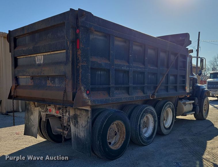 image for item EI8668 2004 Mack CV713 Granite dump truck