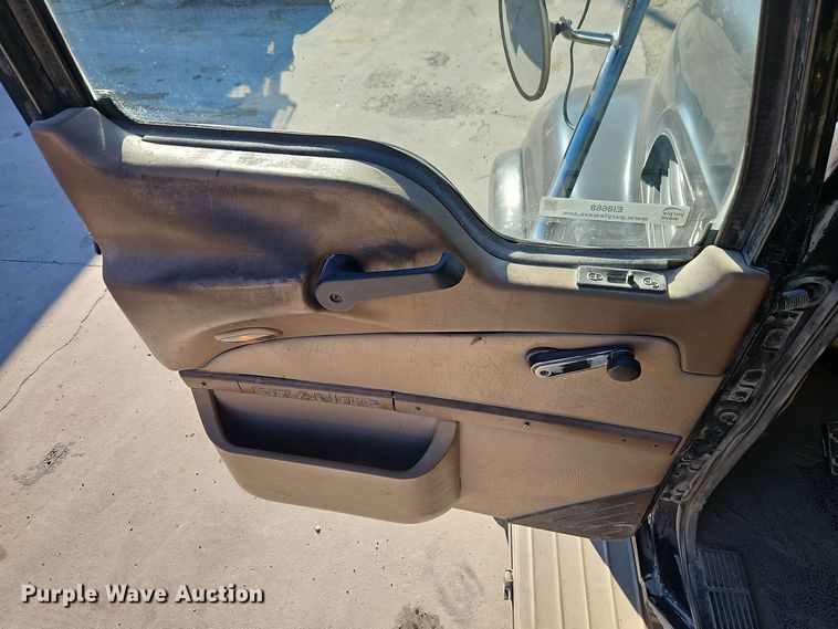 image for item EI8668 2004 Mack CV713 Granite dump truck