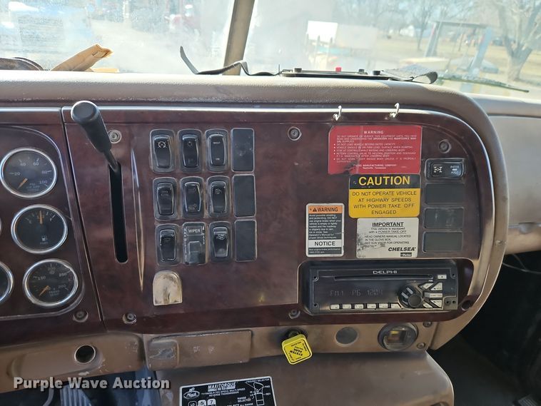 image for item EI8668 2004 Mack CV713 Granite dump truck