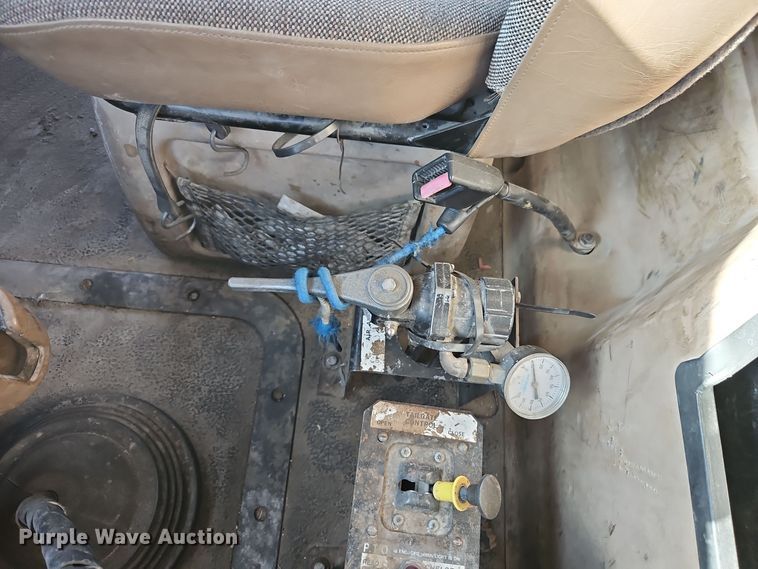 image for item EI8668 2004 Mack CV713 Granite dump truck