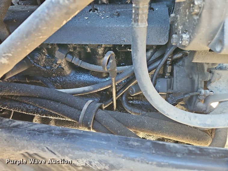 image for item EI8668 2004 Mack CV713 Granite dump truck