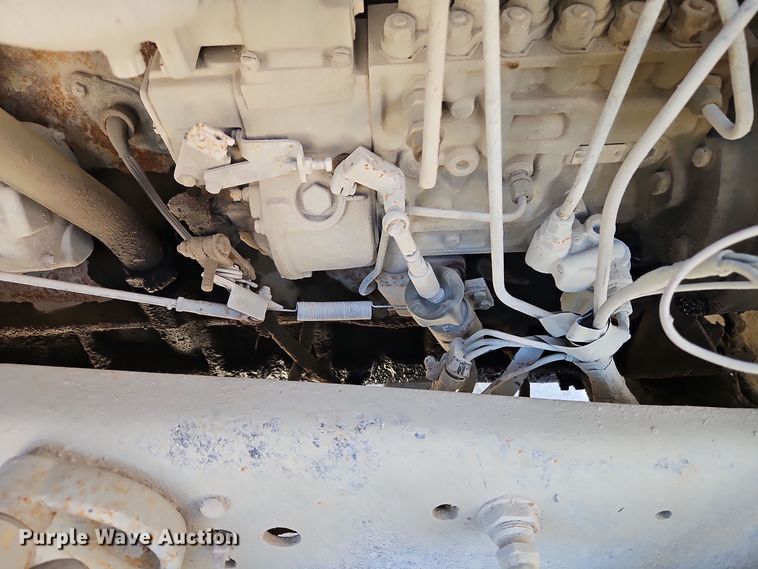 image for item EI8669 1991 Ford L8000 dump truck