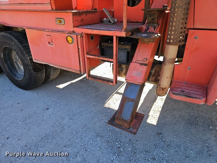 image for item EI8671 1989 Ford L8000 bucket truck