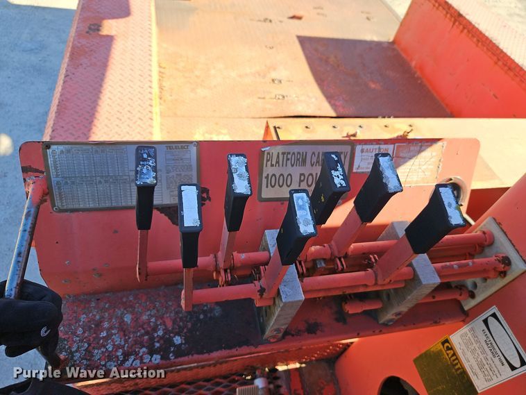 image for item EI8671 1989 Ford L8000 bucket truck