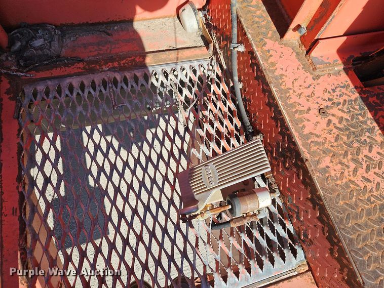 image for item EI8671 1989 Ford L8000 bucket truck