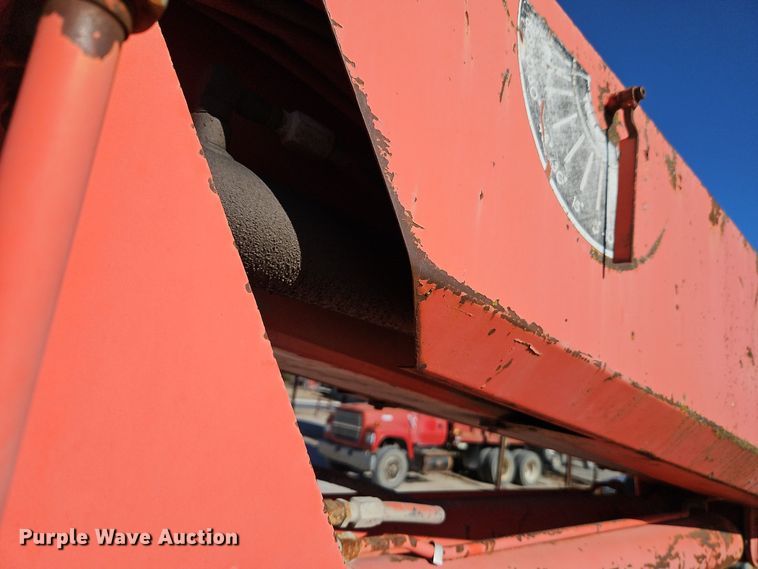 image for item EI8671 1989 Ford L8000 bucket truck