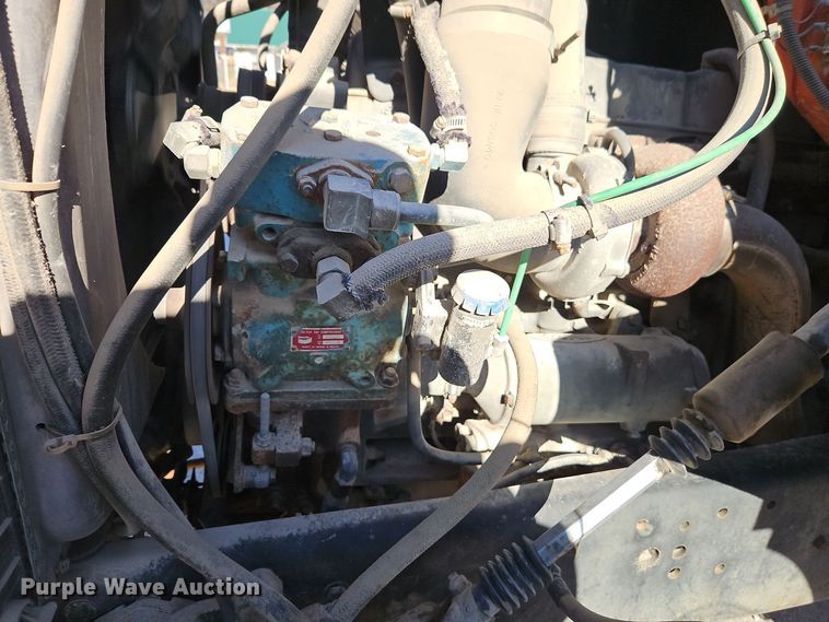 image for item EI8671 1989 Ford L8000 bucket truck