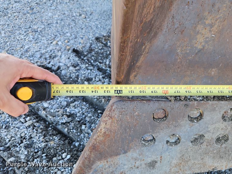 image for item EI8672 1969 Caterpillar D7 dozer