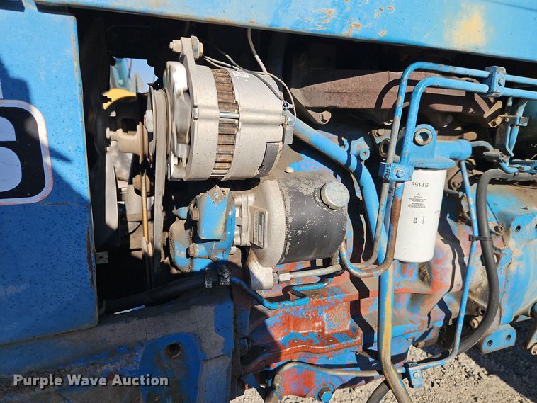 image for item EI8673 1994 New Holland 5610 tractor