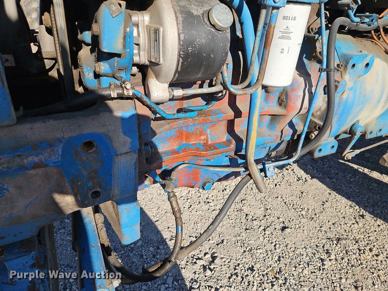 image for item EI8673 1994 New Holland 5610 tractor