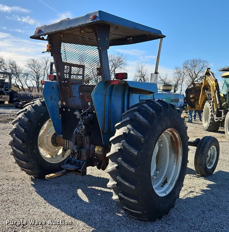 image for item EI8674 1997 New Holland 5610 tractor