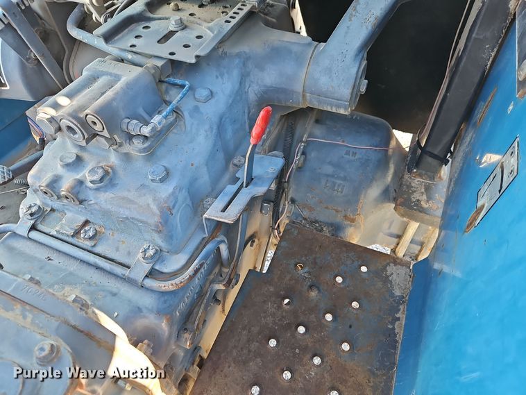 image for item EI8674 1997 New Holland 5610 tractor