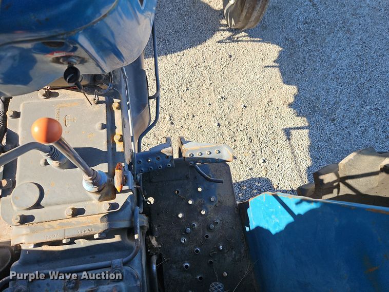 image for item EI8674 1997 New Holland 5610 tractor