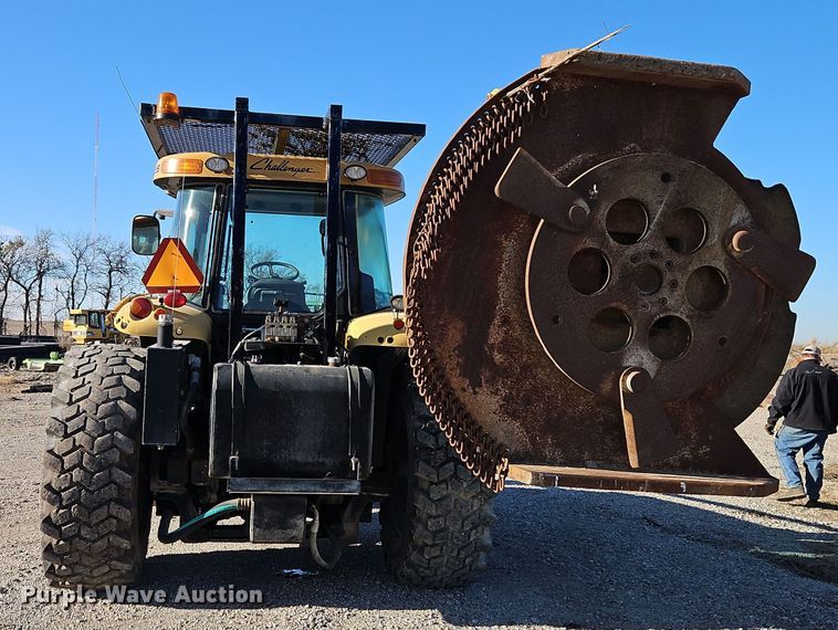 image for item EI8675 2004 Challenger MT525B MFWD tractor