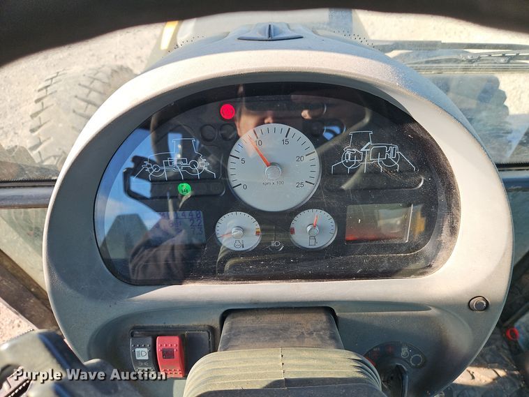 image for item EI8675 2004 Challenger MT525B MFWD tractor