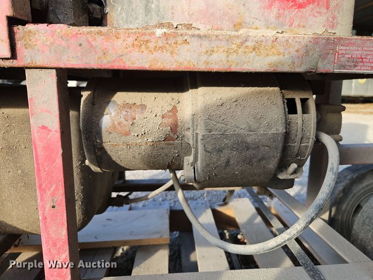 image for item EI8679 Hotsy 980A pressure washer