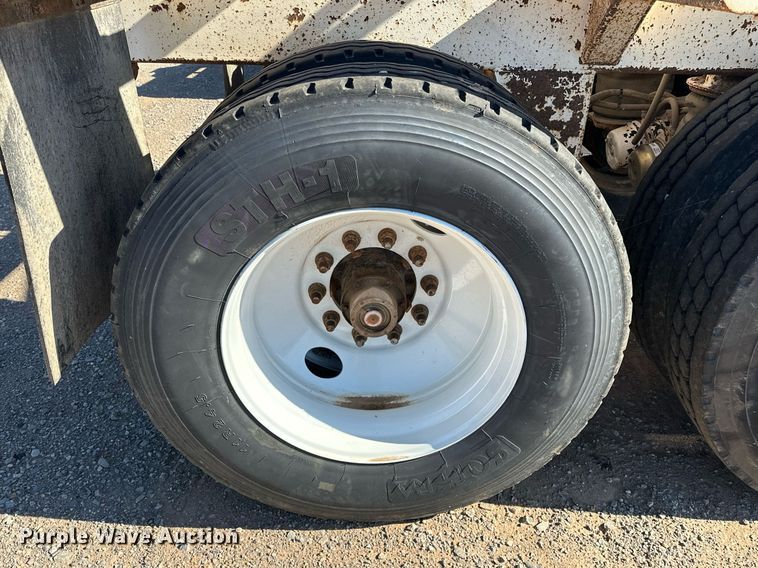 image for item EJ5143 2012 CPS LB40 bottom dump trailer