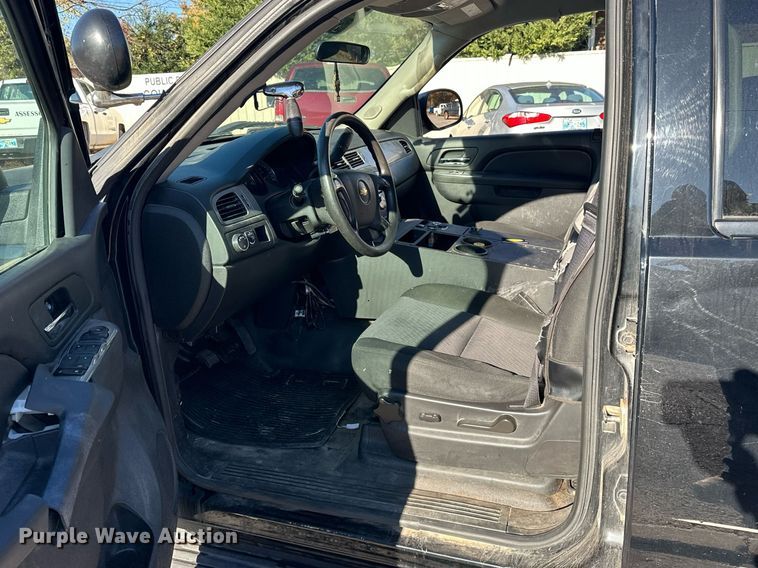 image for item EJ5170 2014 Chevrolet Tahoe Police SUV